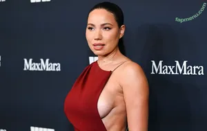 Jurnee Smollett / jurneesmollett nude photo #0871