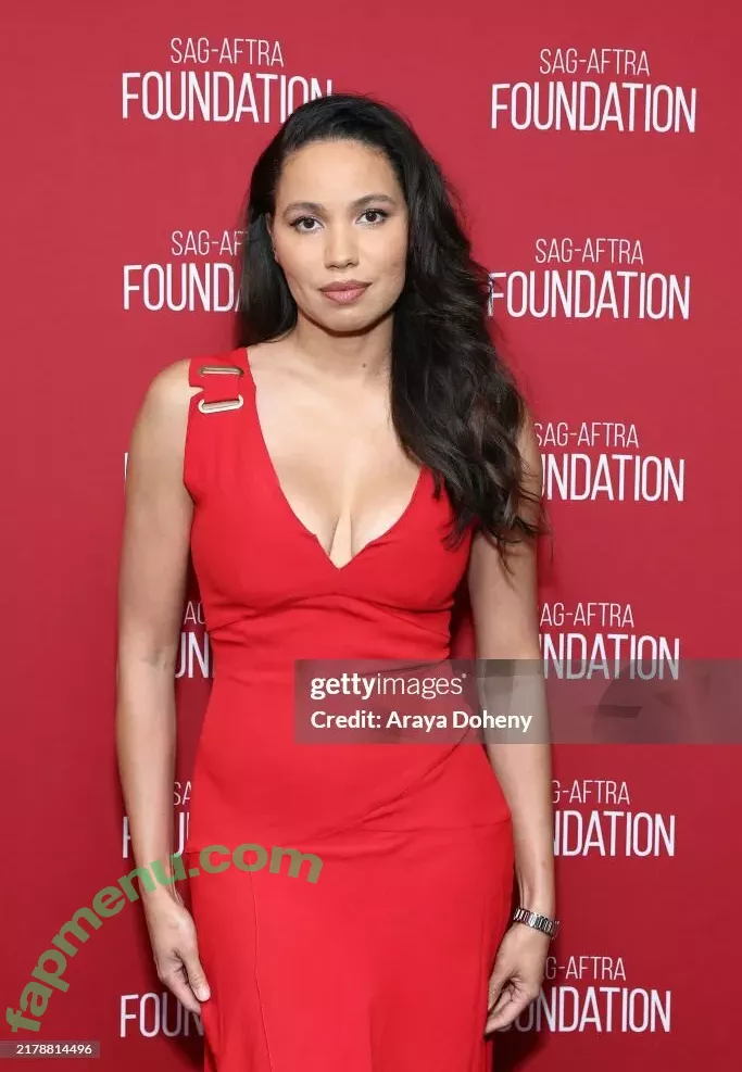 Jurnee Smollett nude photo #0381 (jurneesmollett)