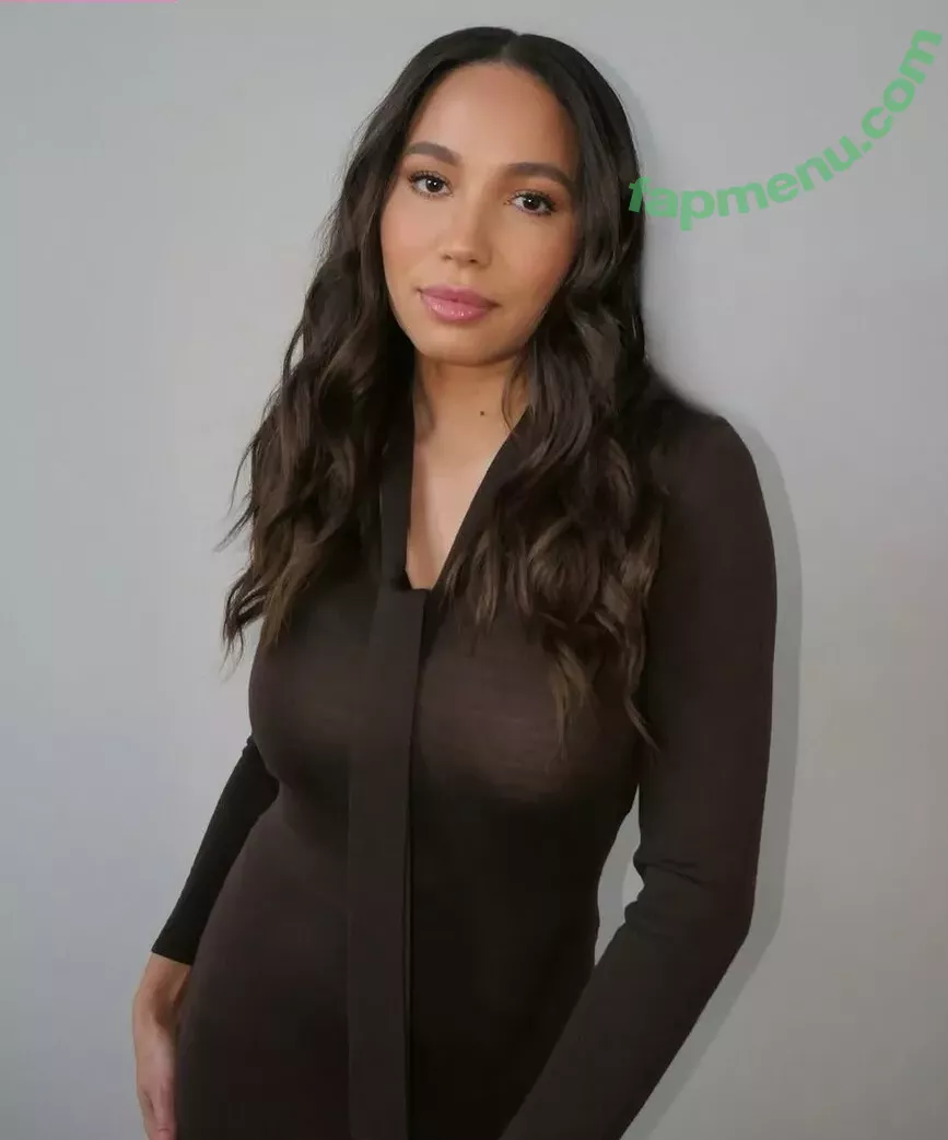 Jurnee Smollett nude photo #0526 (jurneesmollett)