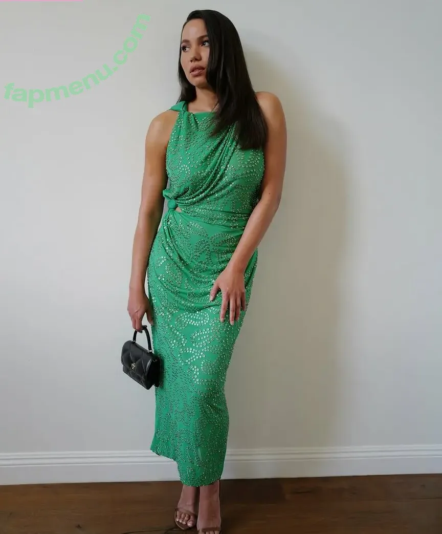 Jurnee Smollett nude photo #0572 (jurneesmollett)