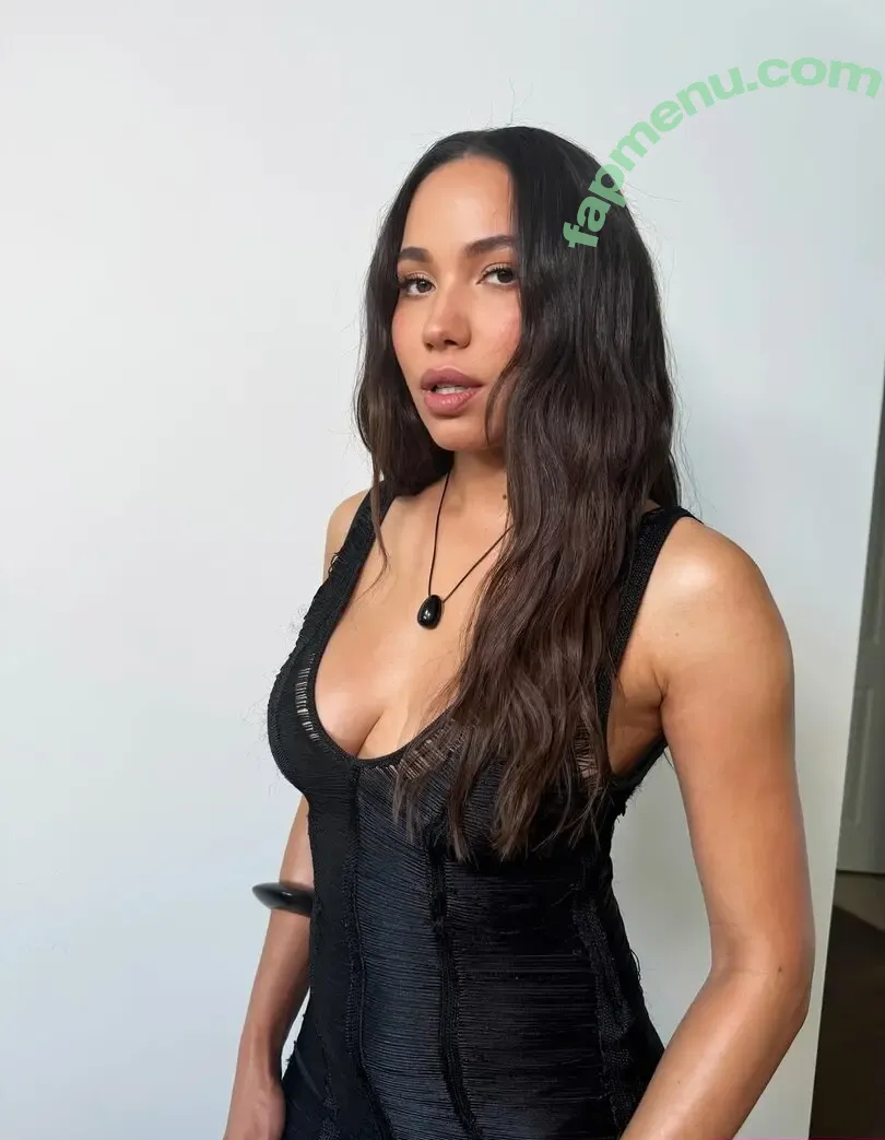 Jurnee Smollett nude photo #0600 (jurneesmollett)