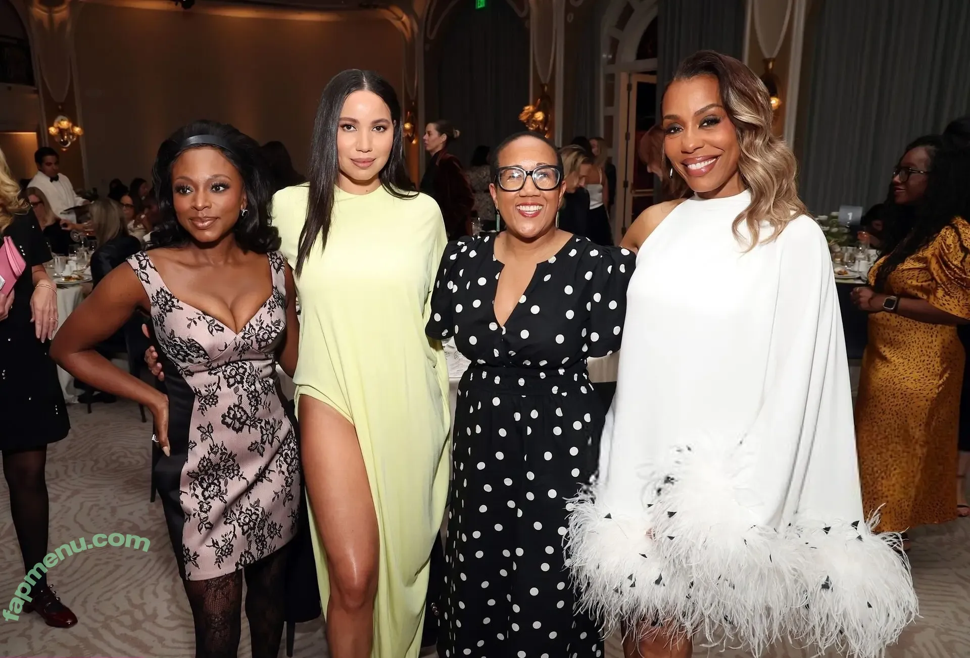 Jurnee Smollett nude photo #0787 (jurneesmollett)