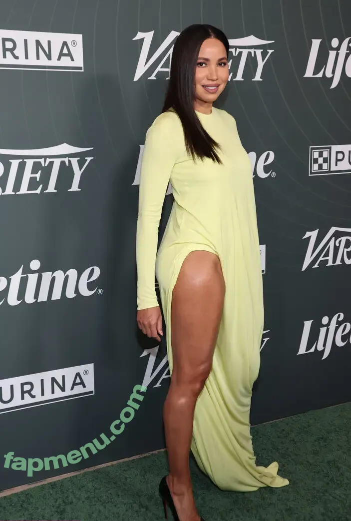 Jurnee Smollett nude photo #0797 (jurneesmollett)