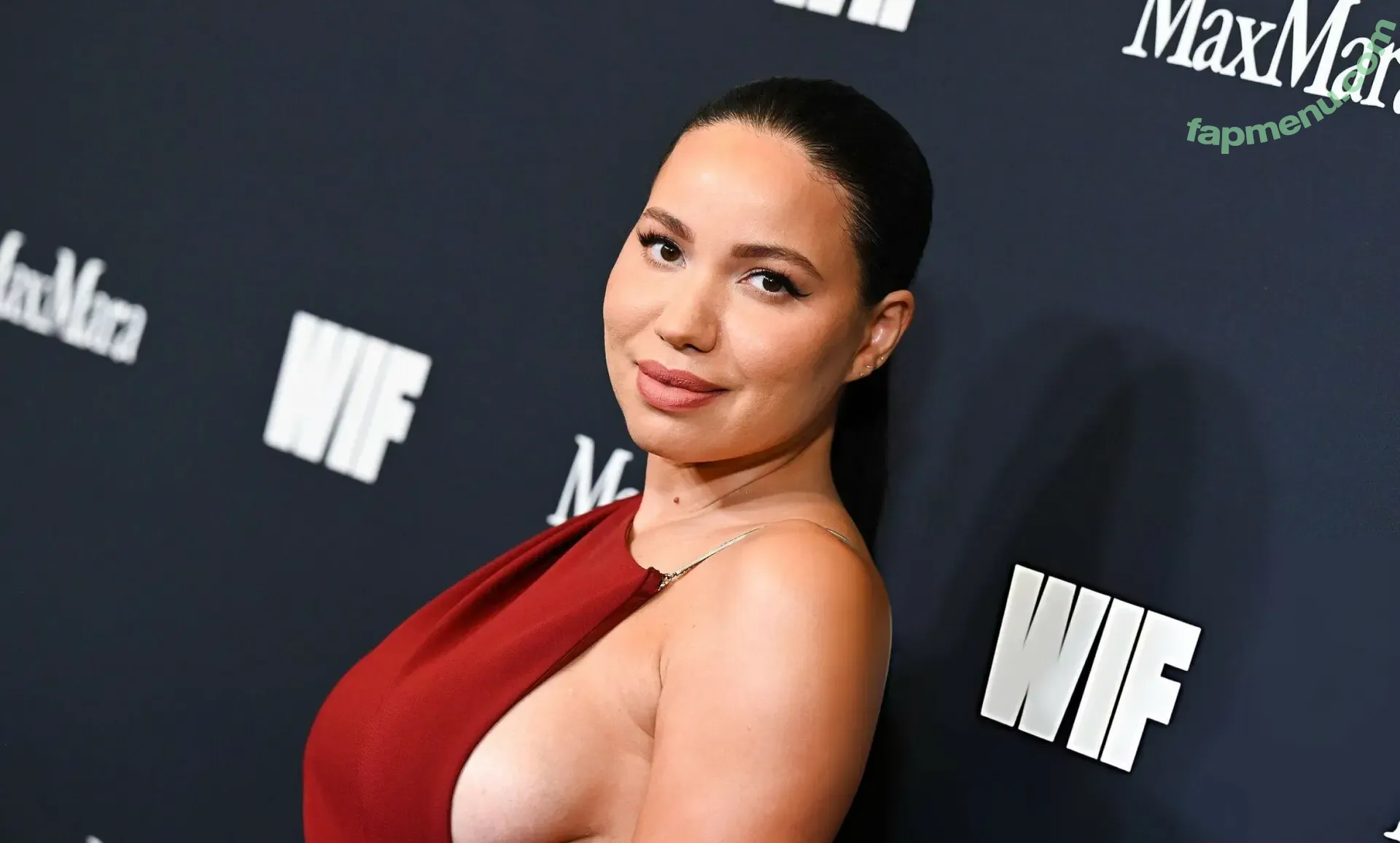 Jurnee Smollett nude photo #0813 (jurneesmollett)