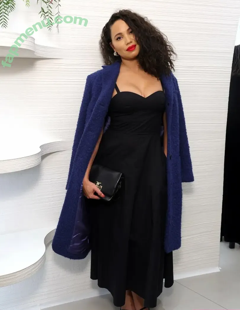 Jurnee Smollett nude photo #0931 (jurneesmollett)