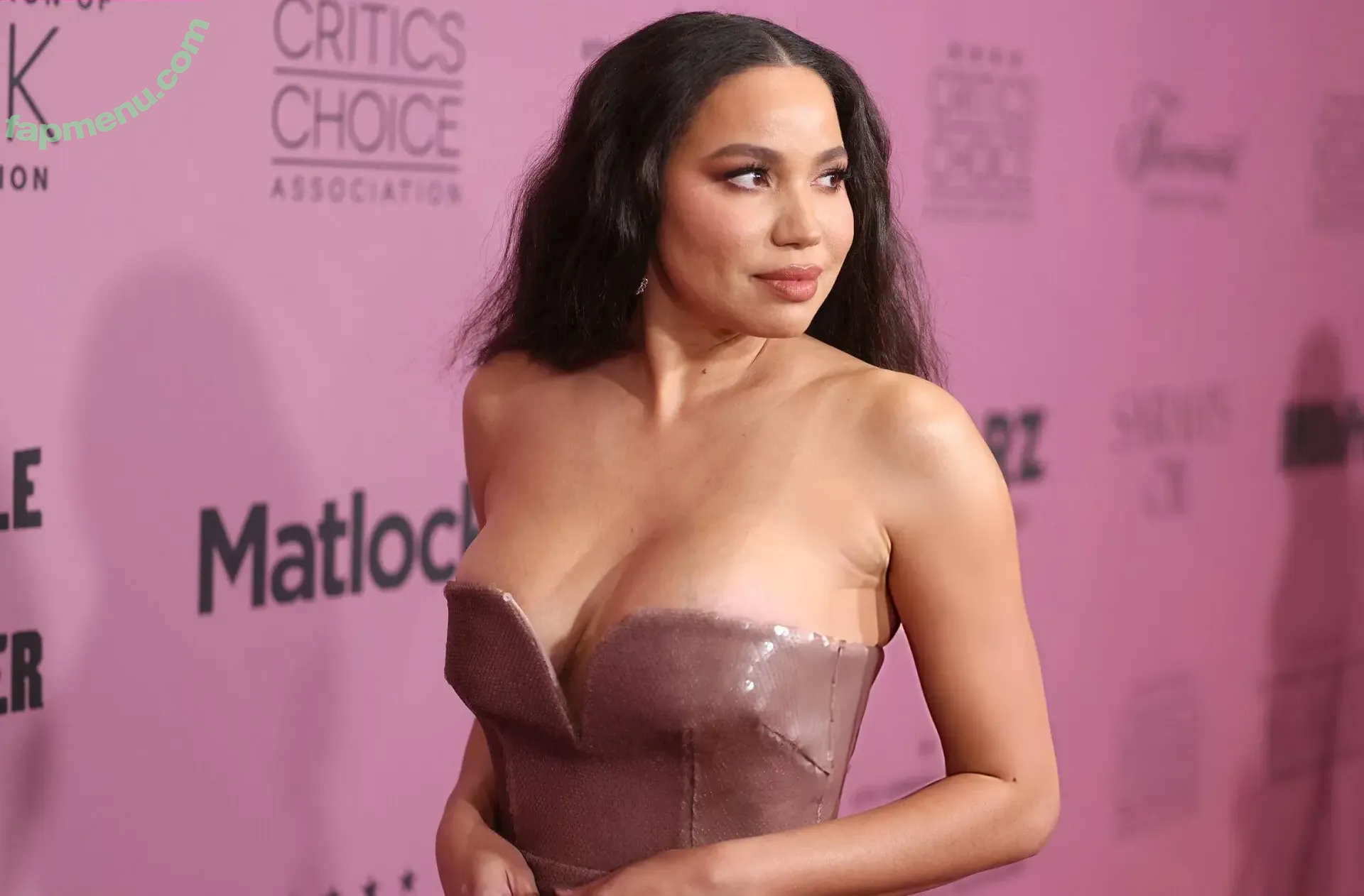Jurnee Smollett nude photo #0946 (jurneesmollett)