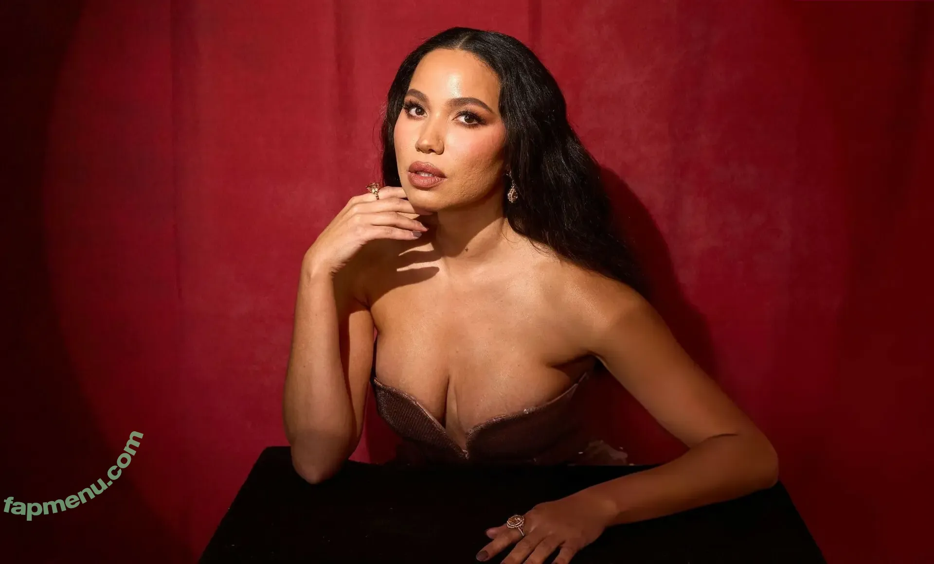 Jurnee Smollett nude photo #0961 (jurneesmollett)