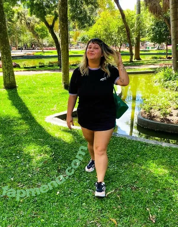 just.gabs nude photo #0028 (xjustgabs)