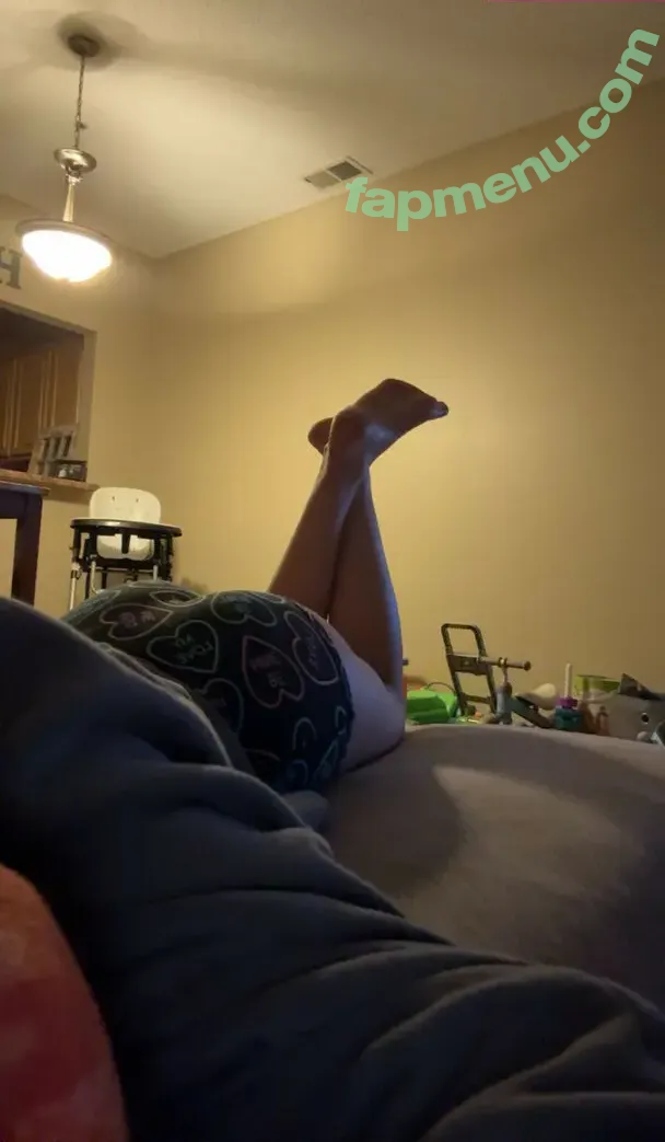 justabitchfullofattitud3 nude photo #0003 (luv.alaynaaaa)