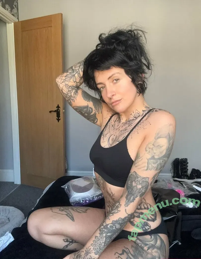 justablaise nude photo #0031 (justblaze)