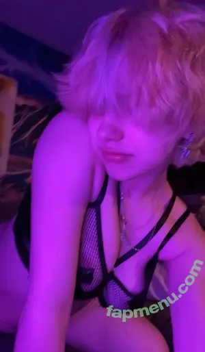 justacosplayer19 / Aidrin / baku.simps / baku_spams / islandboyflyy nude photo #0045