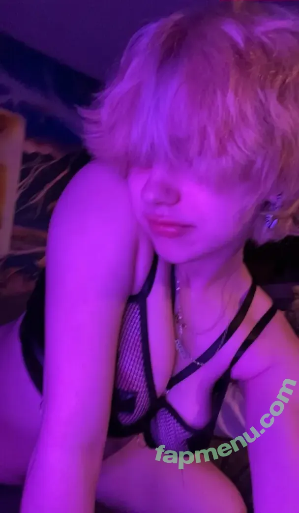 justacosplayer19 nude photo #0045 (Aidrin / baku.simps / baku_spams / islandboyflyy)