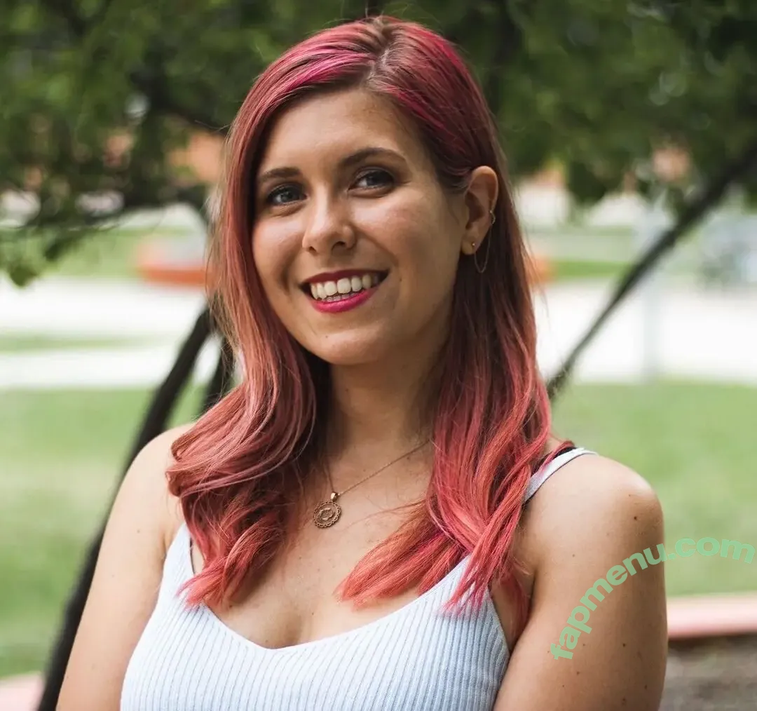 JustBecci / beccisplayground nude photo #0002 (ilovebitterlife)