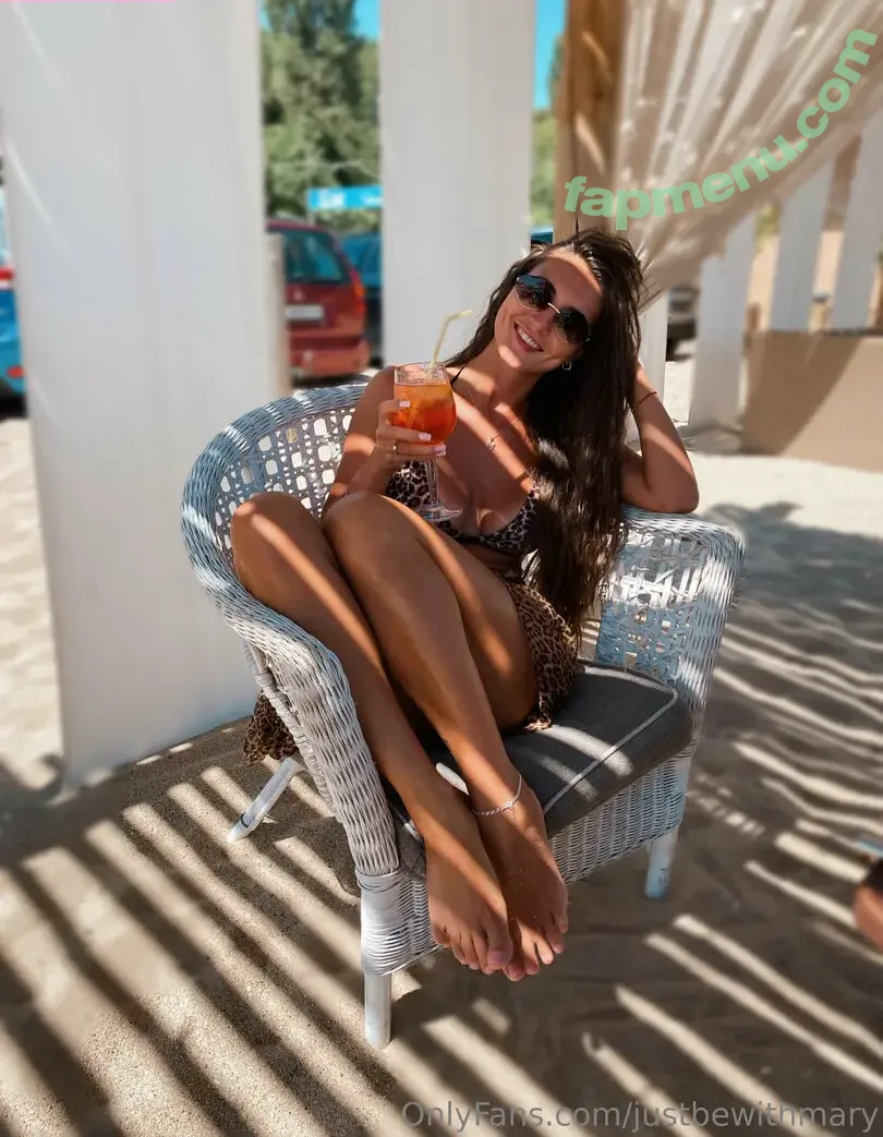 justbewithmary nude photo #0018 (justbewithmary)