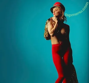 Justine Mattera / justineelizabethmattera nude photo #0060