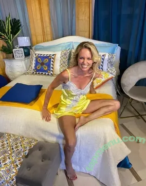 Justine Mattera / justineelizabethmattera nude photo #0240