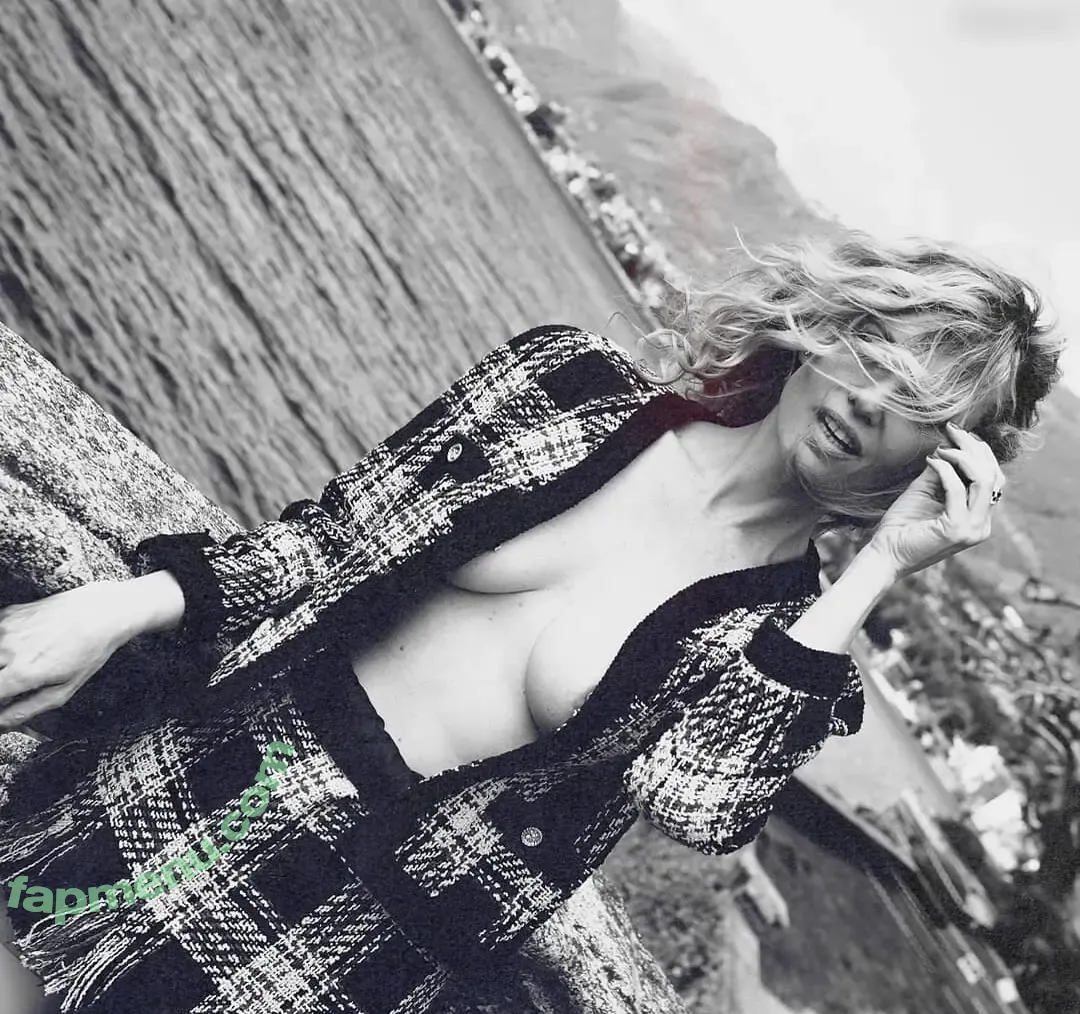 Justine Mattera nude photo #0183 (justineelizabethmattera)