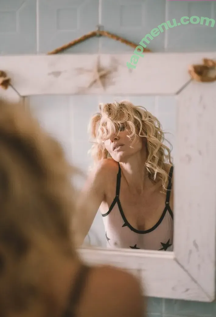 Justine Mattera nude photo #0202 (justineelizabethmattera)