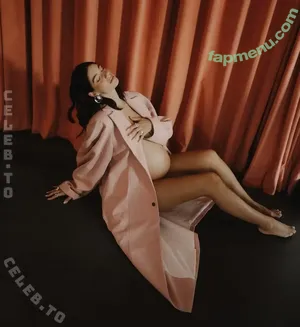 justineschlue / justineschluetter nude photo #0029