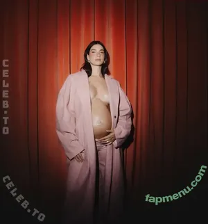 justineschlue / justineschluetter nude photo #0030