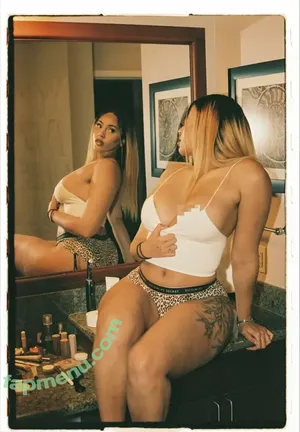 justkeeky / u211385831 nude photo #0055