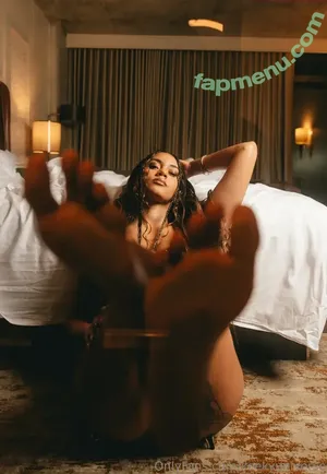 justkeeky / u211385831 nude photo #0081