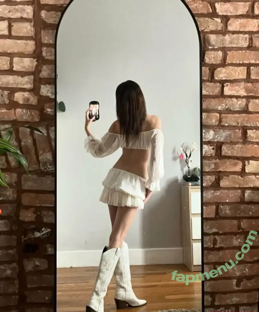 justlexilou nude photo #0021 (lexilouofficial)