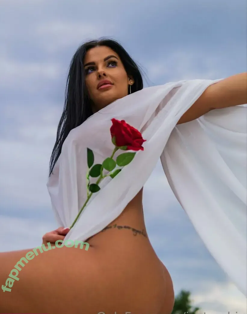 Justmebiu nude photo #0070 (just_me_biu)
