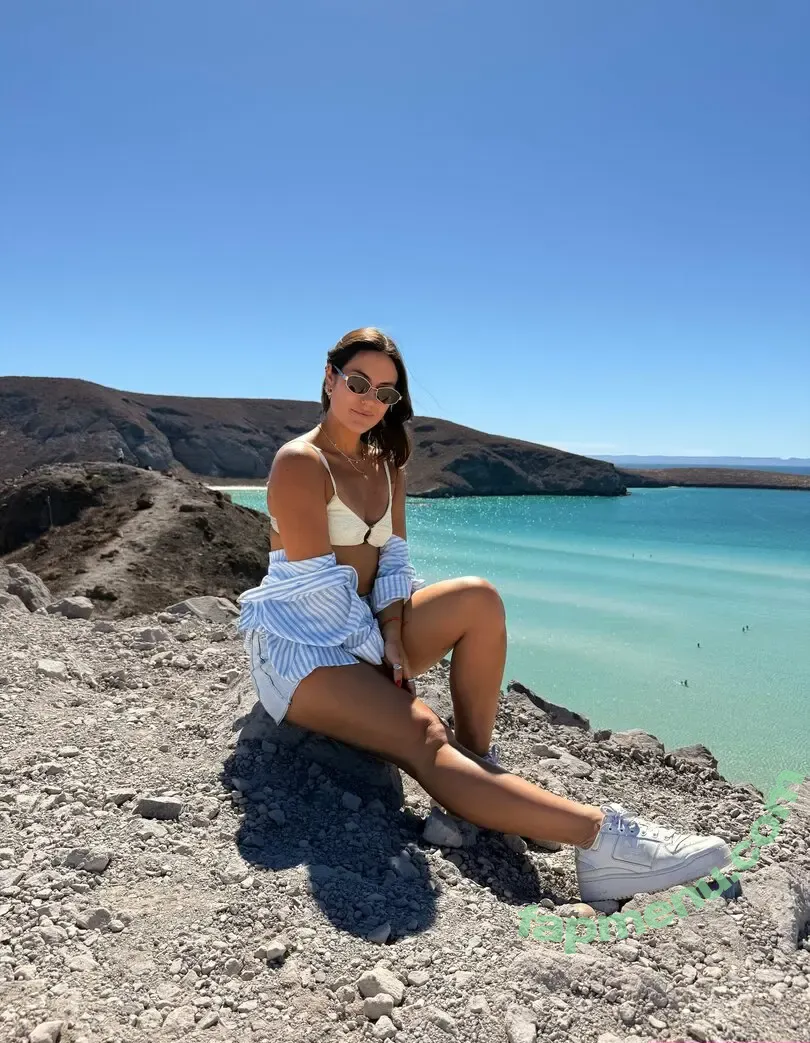 justmemillie nude photo #0007 (just.memillie)