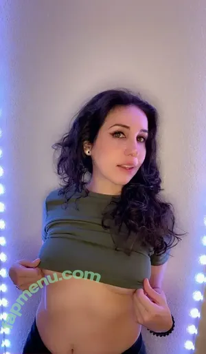 justmoniduh / justmoniduhh nude photo #0010