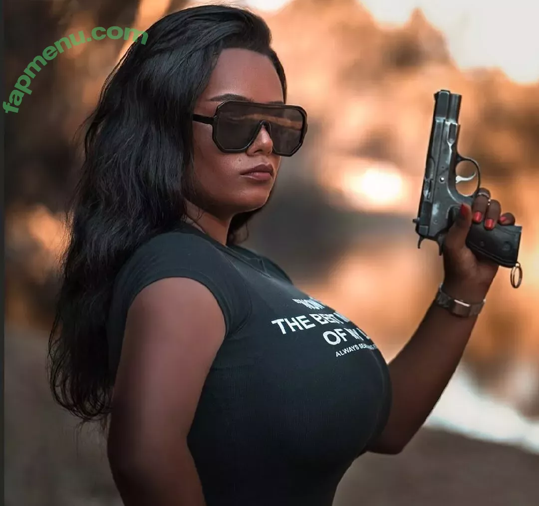 JustNati nude photo #0002 (_justnati_)