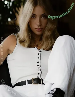 JustSayEleanor nude photo #0190