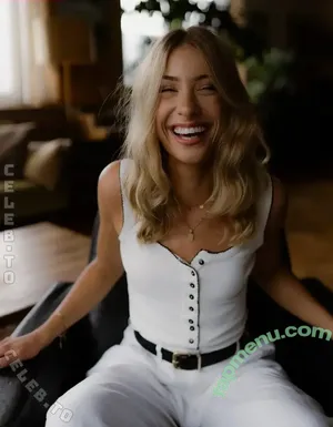 JustSayEleanor nude photo #0191