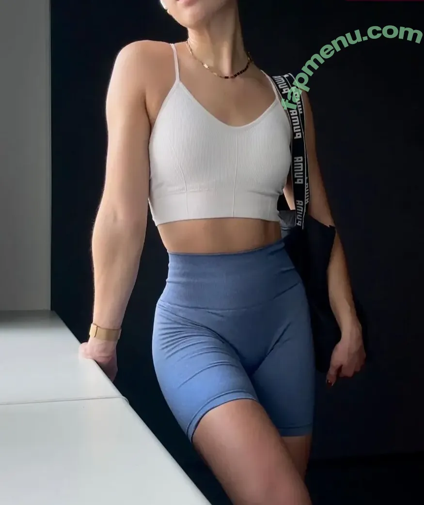 JustSayEleanor nude photo #0007 (JustSayEleanor)