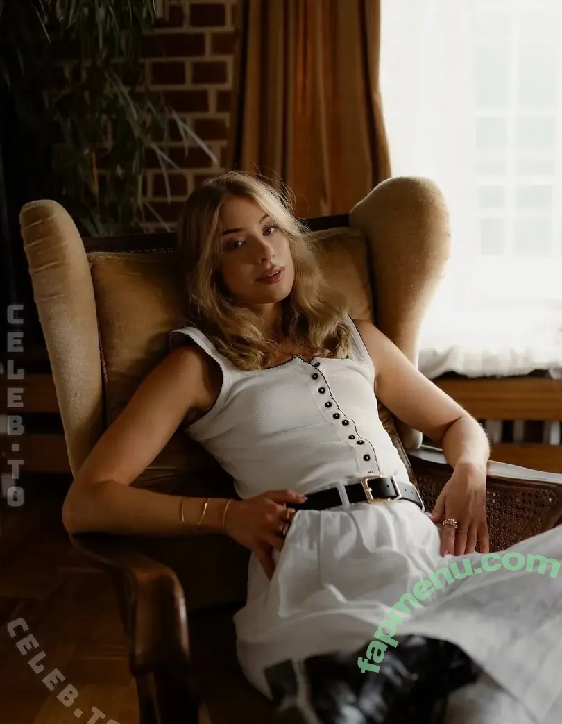 JustSayEleanor nude photo #0186 (JustSayEleanor)