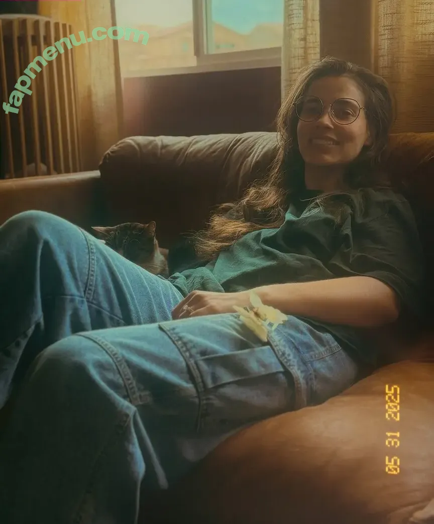 Justseum nude photo #0175 (samslayres)