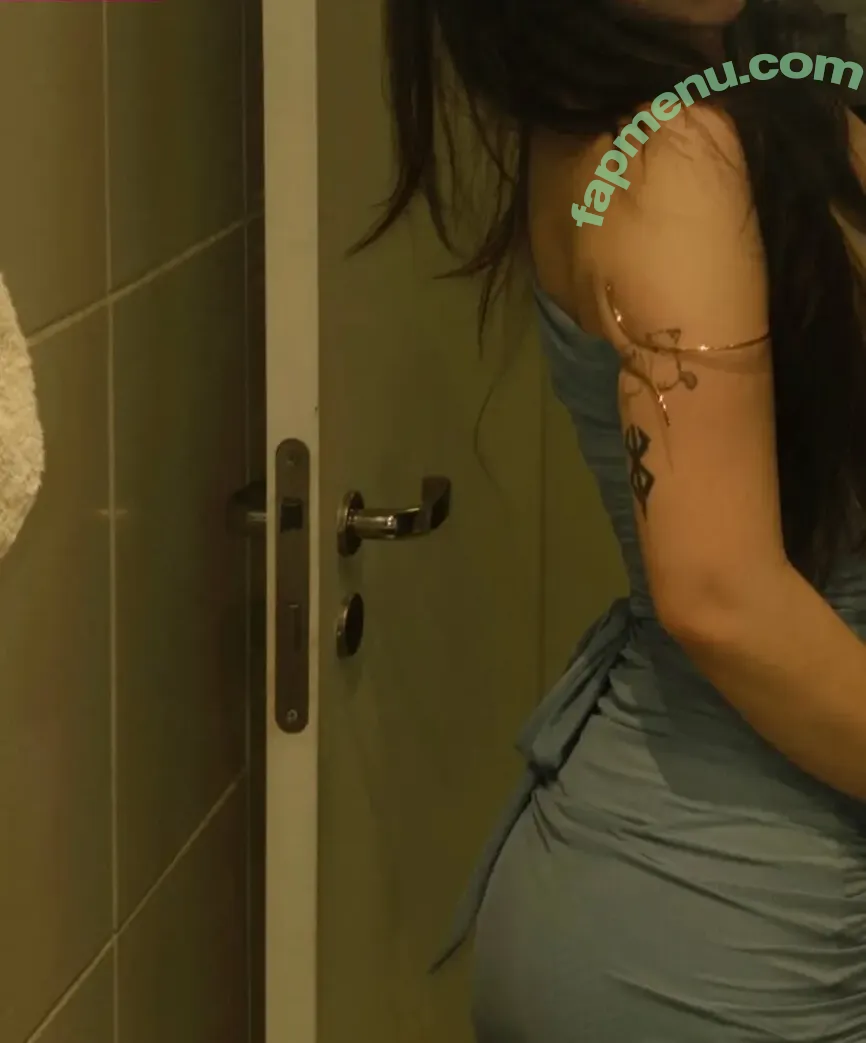 Juudtk nude photo #0128 (Júlia Diamante)