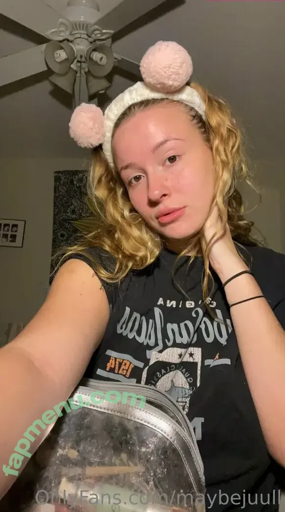 juulbabyxo nude photo #0037 (maybejuull / of-maybejull)