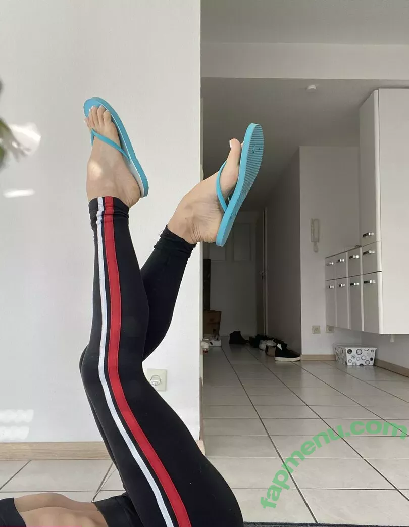 k.flexiblefeet nude photo #0136 (kseniafeet)