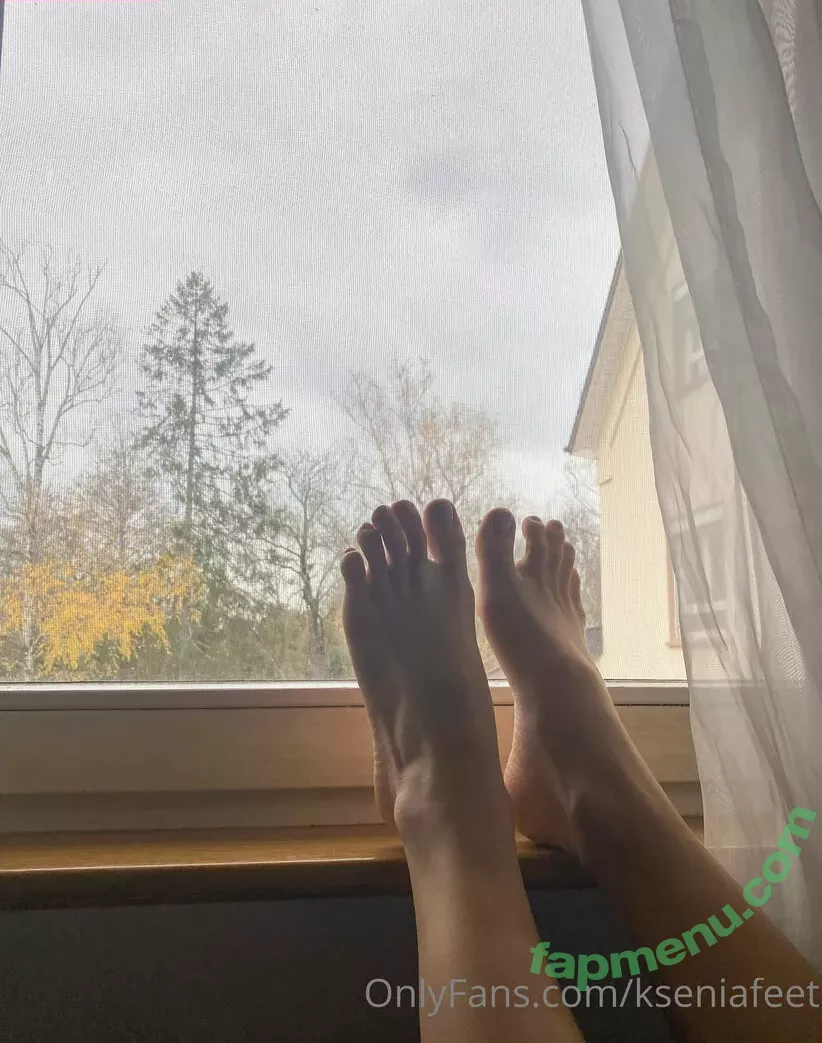 k.flexiblefeet nude photo #0306 (kseniafeet)