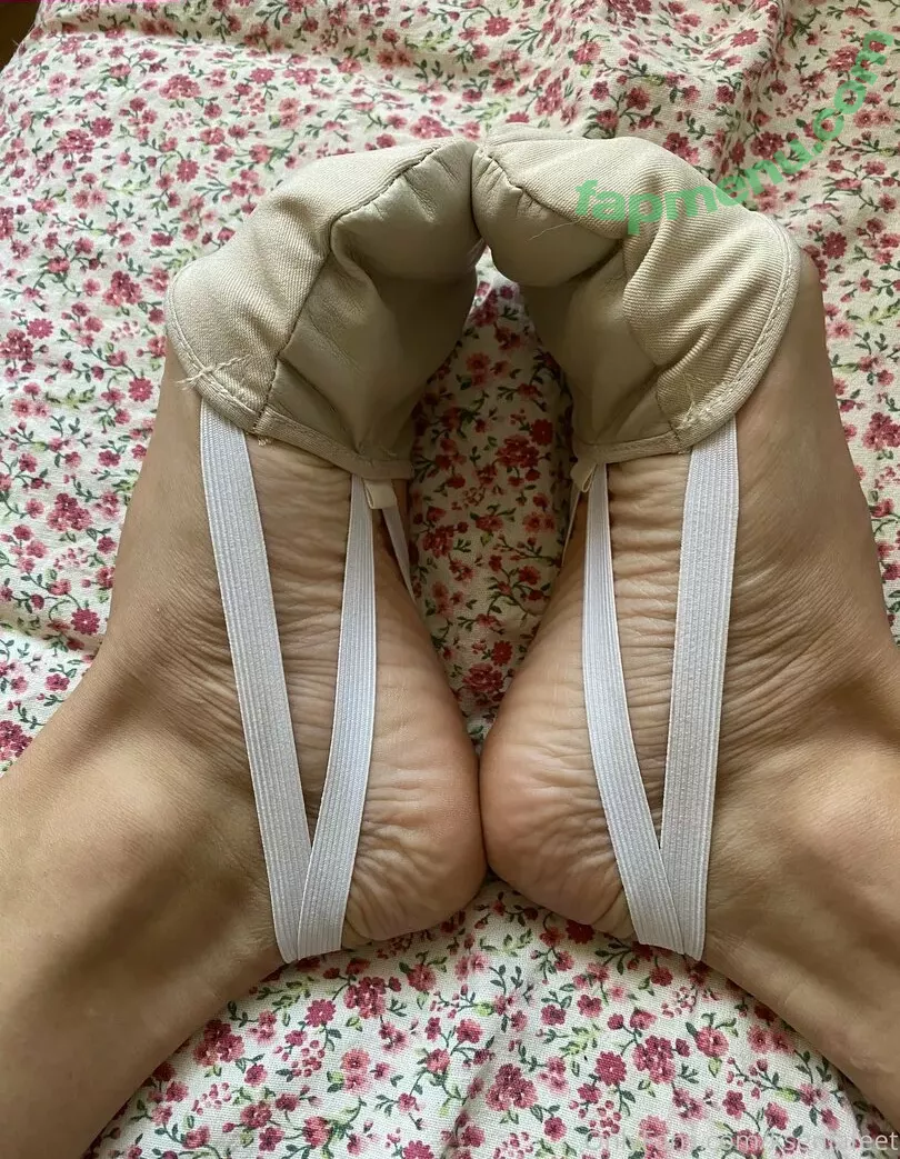 k.flexiblefeet nude photo #0333 (kseniafeet)