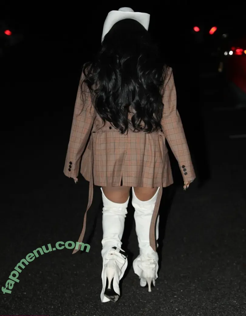 K Michelle nude photo #0147 (kmichelle / kmichellefun / kmichellemusic)