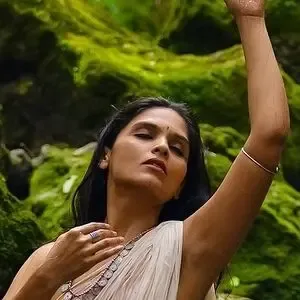 k_raginee_yogesh / Raginee nude photo #0039