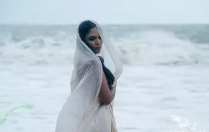 k_raginee_yogesh / Raginee nude photo #0084