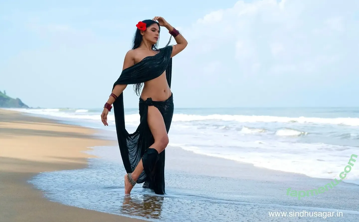 k_raginee_yogesh nude photo #0013 (Raginee)