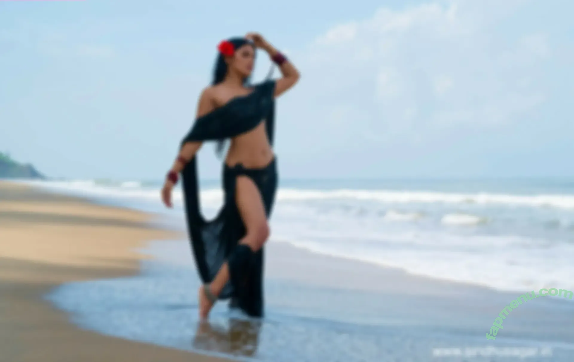 k_raginee_yogesh nude photo #0044 (Raginee)