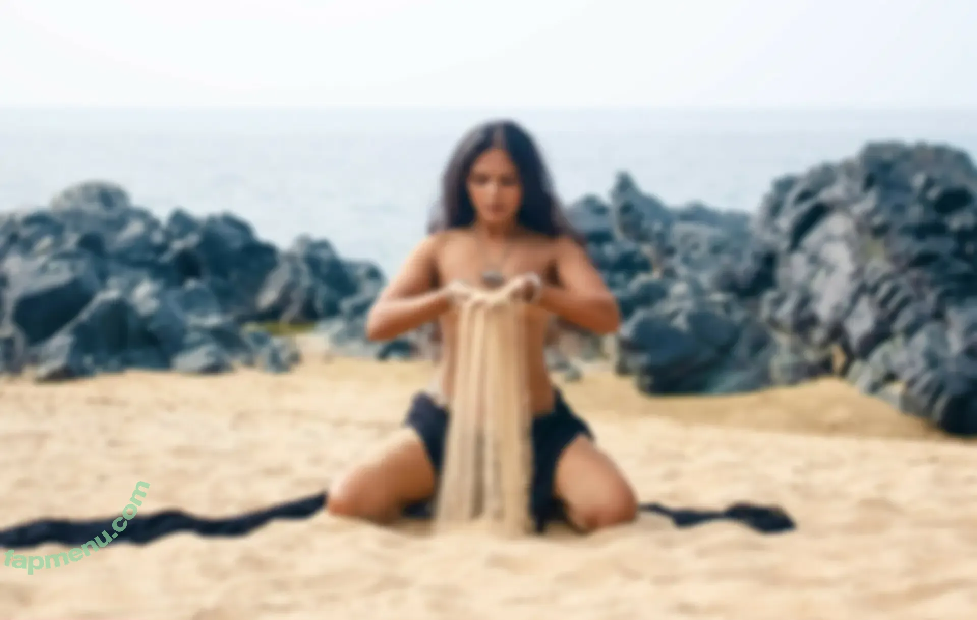 k_raginee_yogesh nude photo #0054 (Raginee)