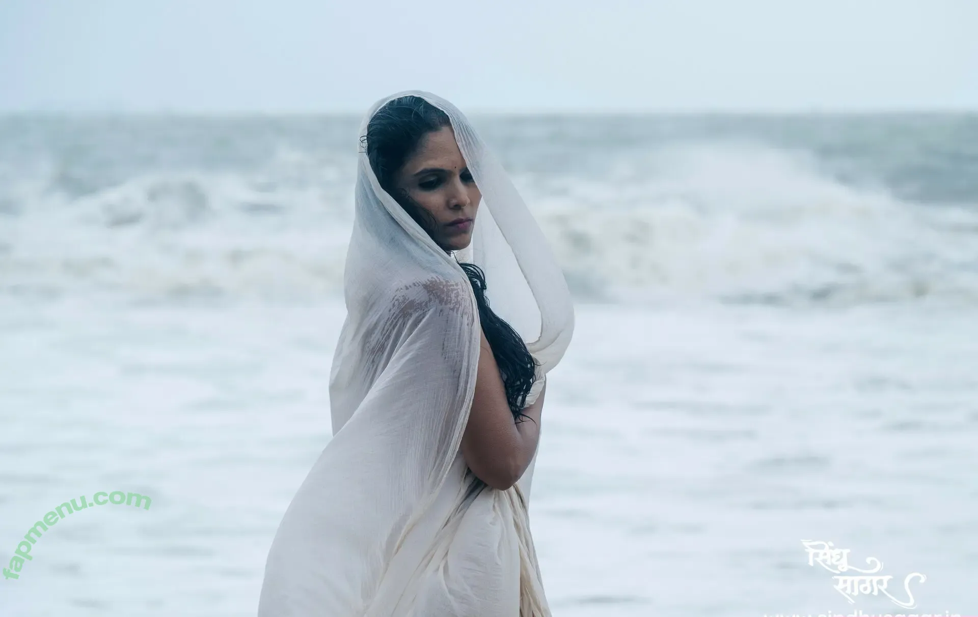 k_raginee_yogesh nude photo #0084 (Raginee)