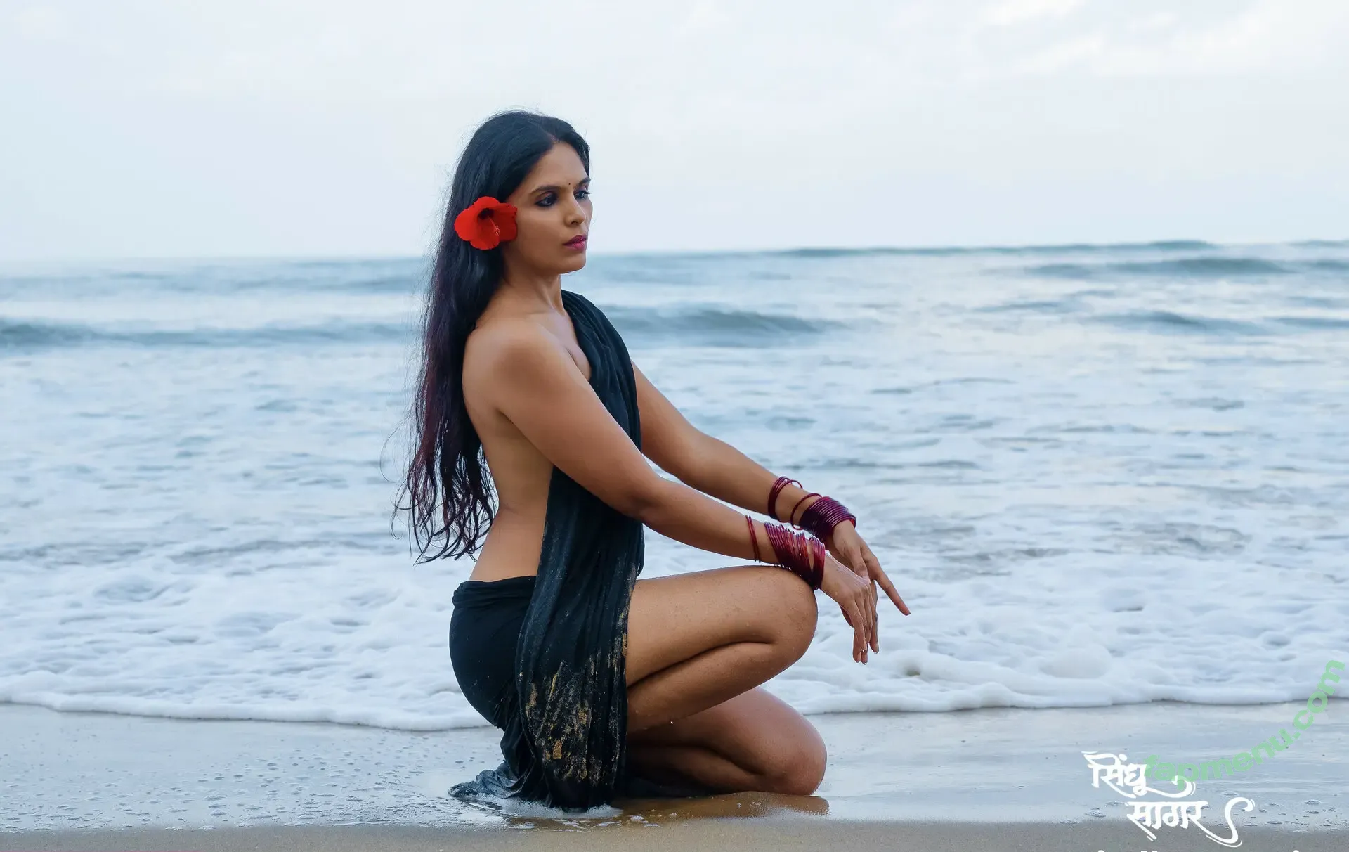 k_raginee_yogesh nude photo #0093 (Raginee)