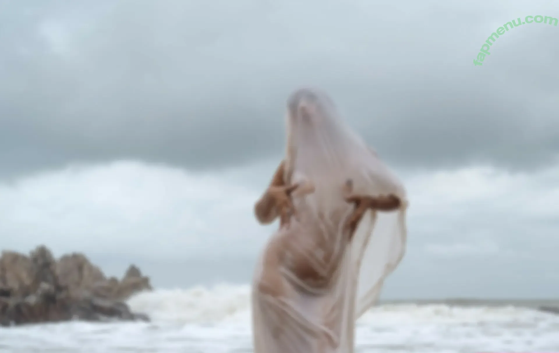 k_raginee_yogesh nude photo #0095 (Raginee)